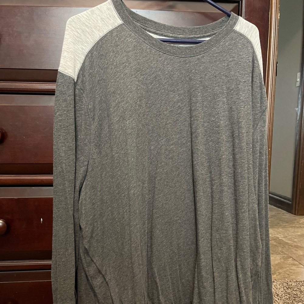 Old navy shirt